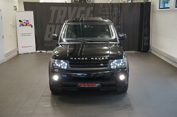 Land Rover Range Rover Sport 16 of 30