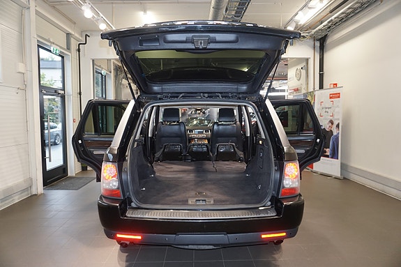 Land Rover Range Rover Sport 20 of 30