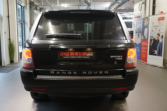 Land Rover Range Rover Sport 7 of 30