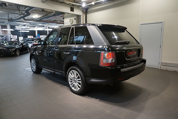Land Rover Range Rover Sport 6 of 30