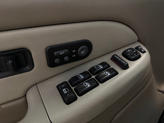 Chevrolet Tahoe 21 of 25