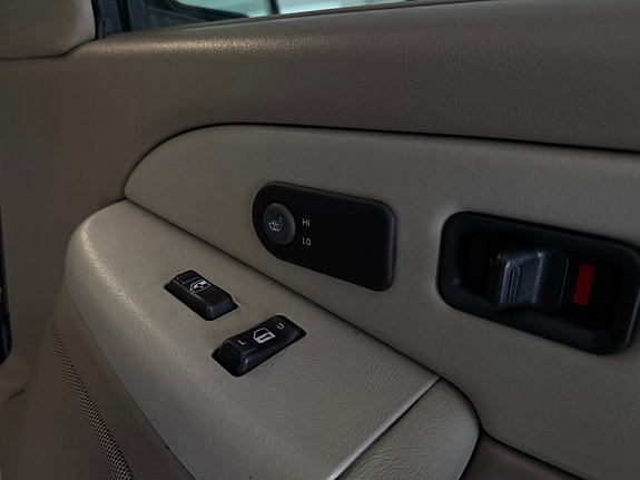 Chevrolet Tahoe 20 of 25