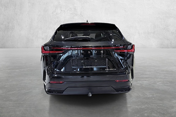 Lexus NX450h 4 of 19