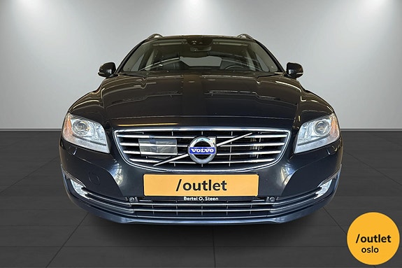 Volvo V70 10 of 27