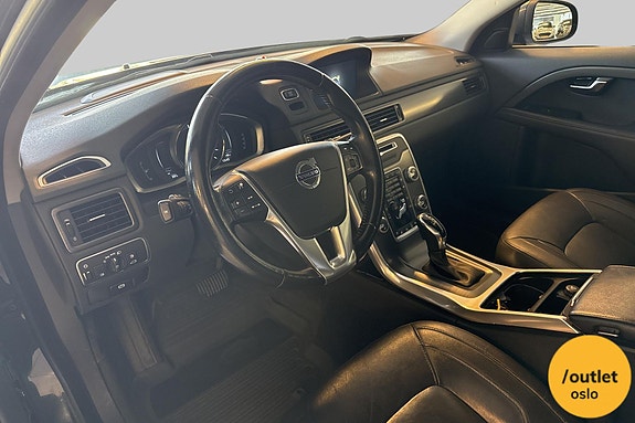 Volvo V70 13 of 27