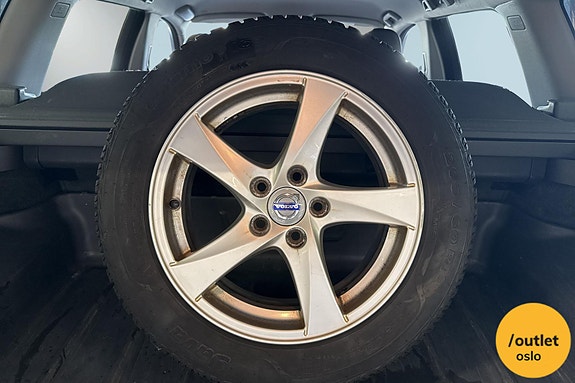 Volvo V70 6 of 27
