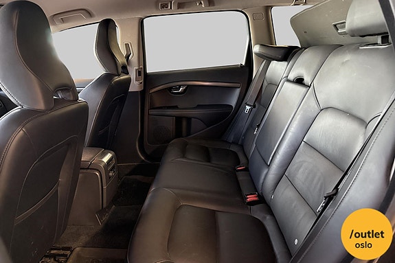 Volvo V70 11 of 27
