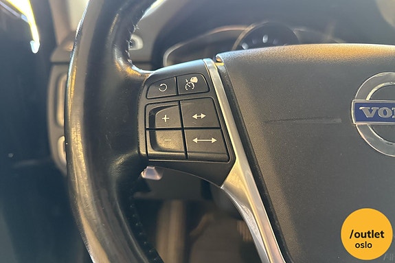 Volvo V70 19 of 27