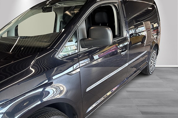 Volkswagen Caddy Maxi 22 of 24