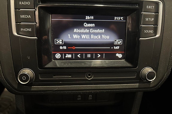 Volkswagen Caddy Maxi 12 of 24
