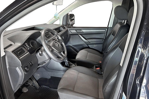 Volkswagen Caddy Maxi 8 of 24