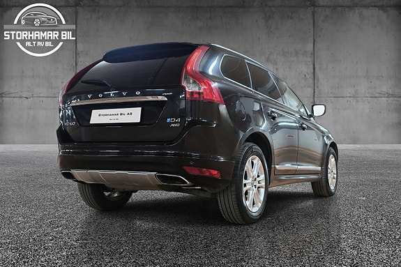 Volvo XC60 3 of 30