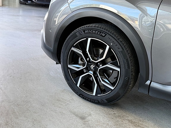 Citroen E-C4 X 11 of 30