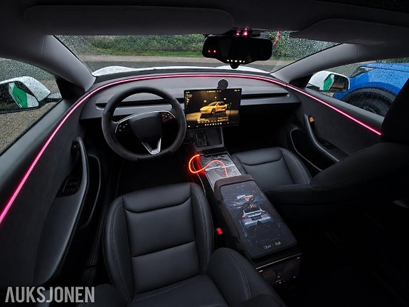 Tesla Model 3 10 of 24