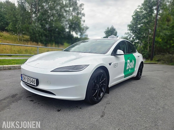 Tesla Model 3 2 of 24