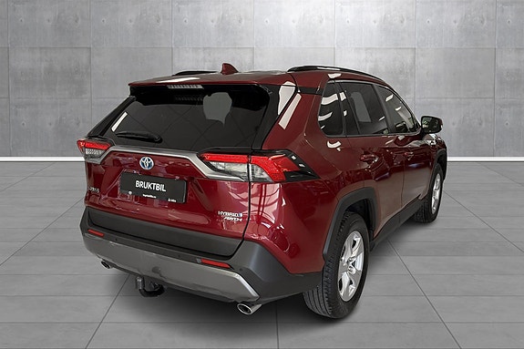 Toyota RAV4 5 of 26