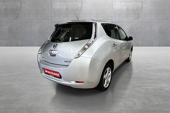 Nissan Leaf 5 of 20