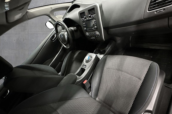 Nissan Leaf 15 of 20