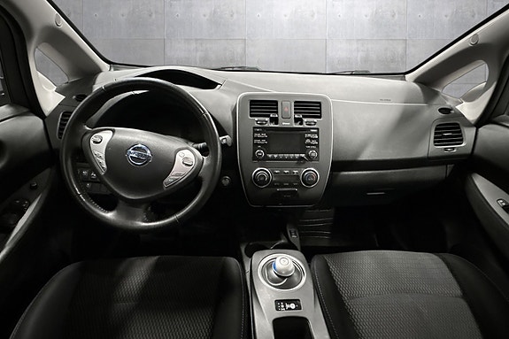 Nissan Leaf 10 of 20