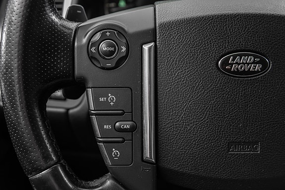 Land Rover Range Rover Sport 21 of 30