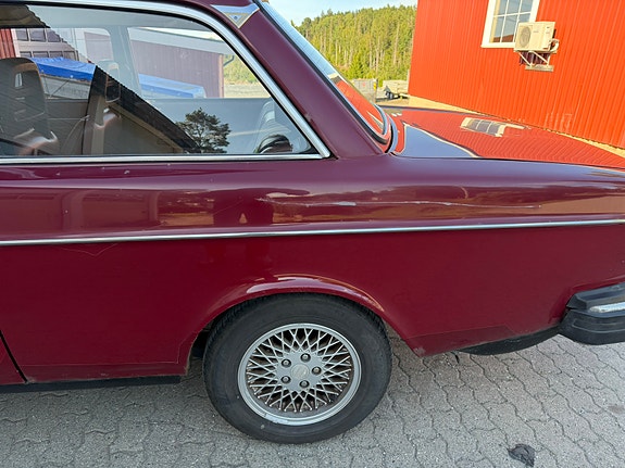 Volvo 242 17 of 22
