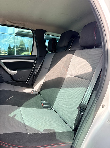 Dacia Duster 13 of 21