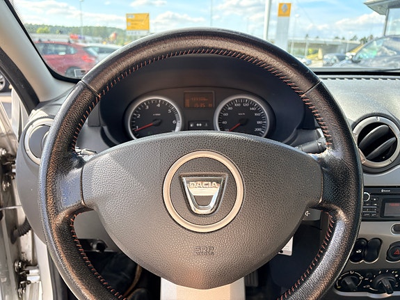Dacia Duster 18 of 21