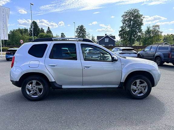 Dacia Duster 6 of 21