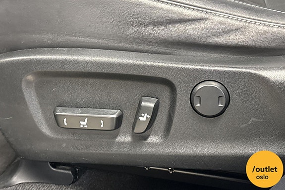 Lexus RX450h 15 of 30