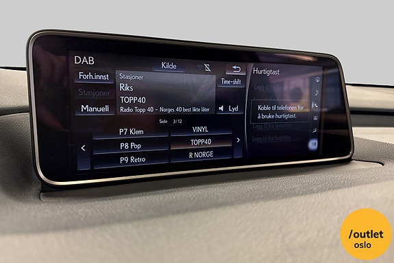 Lexus RX450h 18 of 30