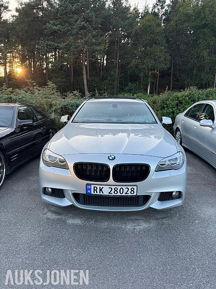BMW 5-Serie 2 of 22