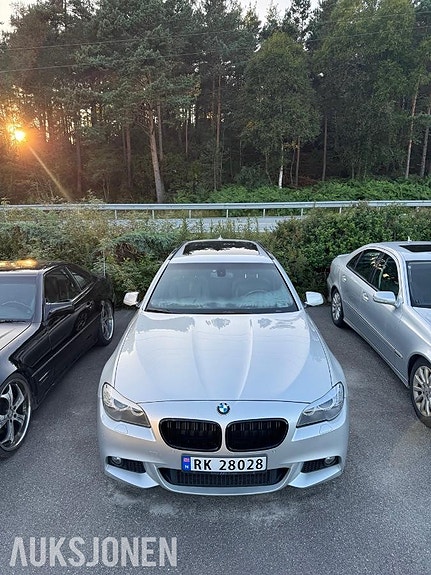 BMW 5-Serie 3 of 22
