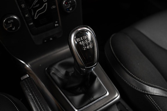 Volvo V40 22 of 22