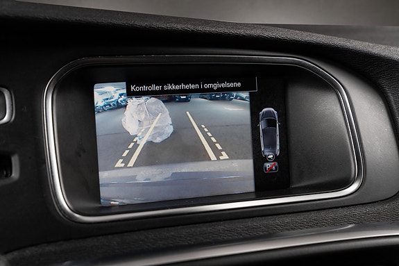 Volvo V40 20 of 22