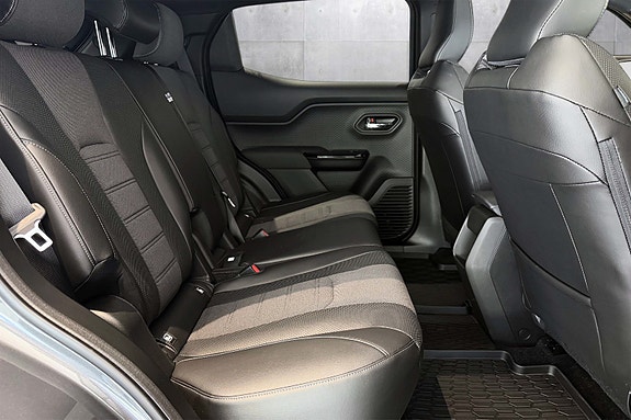Toyota Urban Cruiser 11 of 20