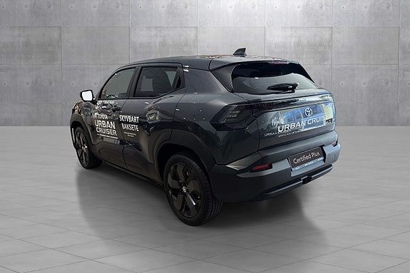 Toyota Urban Cruiser 3 of 20