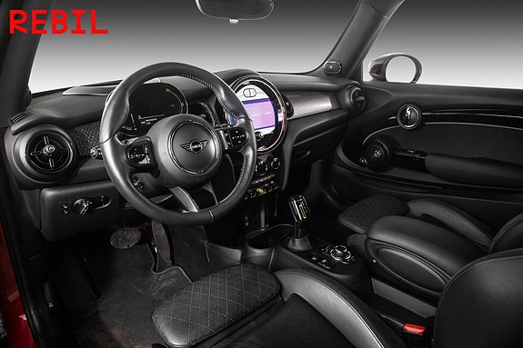 MINI Cooper SE 11 of 28