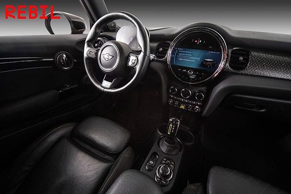 MINI Cooper SE 9 of 28