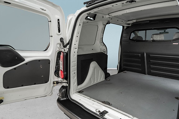 Peugeot Partner 15 of 30