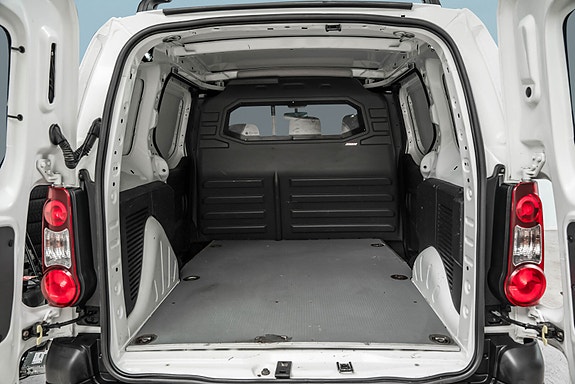 Peugeot Partner 13 of 30