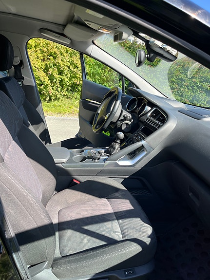 Peugeot 3008 9 of 13