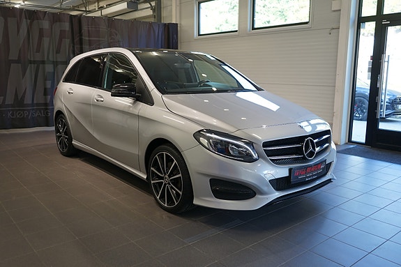Mercedes-Benz 180 12 of 30