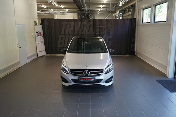 Mercedes-Benz 180 15 of 30