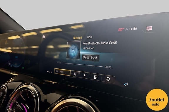Mercedes-Benz EQA250 16 of 28