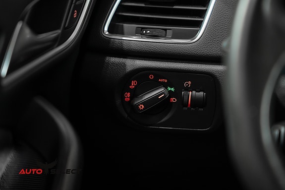 Audi Q3 27 of 30