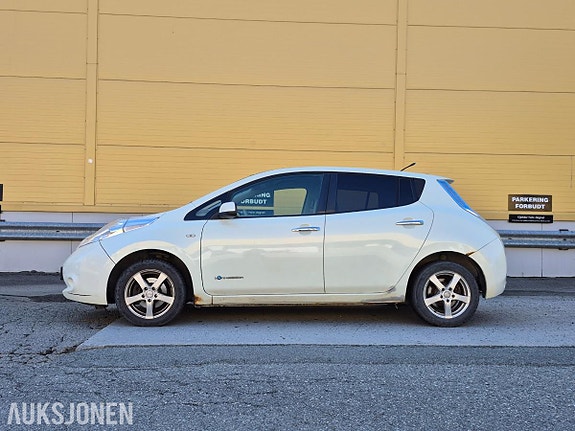 Nissan Leaf 14 of 30