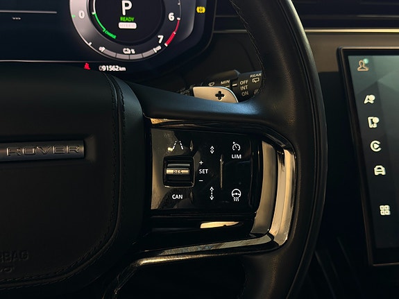 Land Rover Range Rover Sport 30 of 30