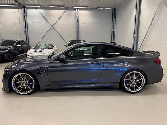 BMW M4 3 of 30