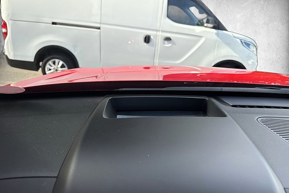 Hyundai Kona 14 of 15
