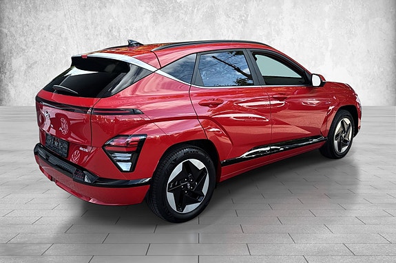 Hyundai Kona 5 of 15
